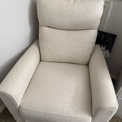 Nursery Swivel chair