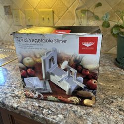 Paderno Vegetable Slicer