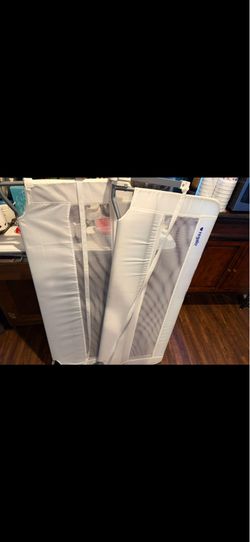 Regalo Toddler Bed Rails (Set of 2) – Like New – $45