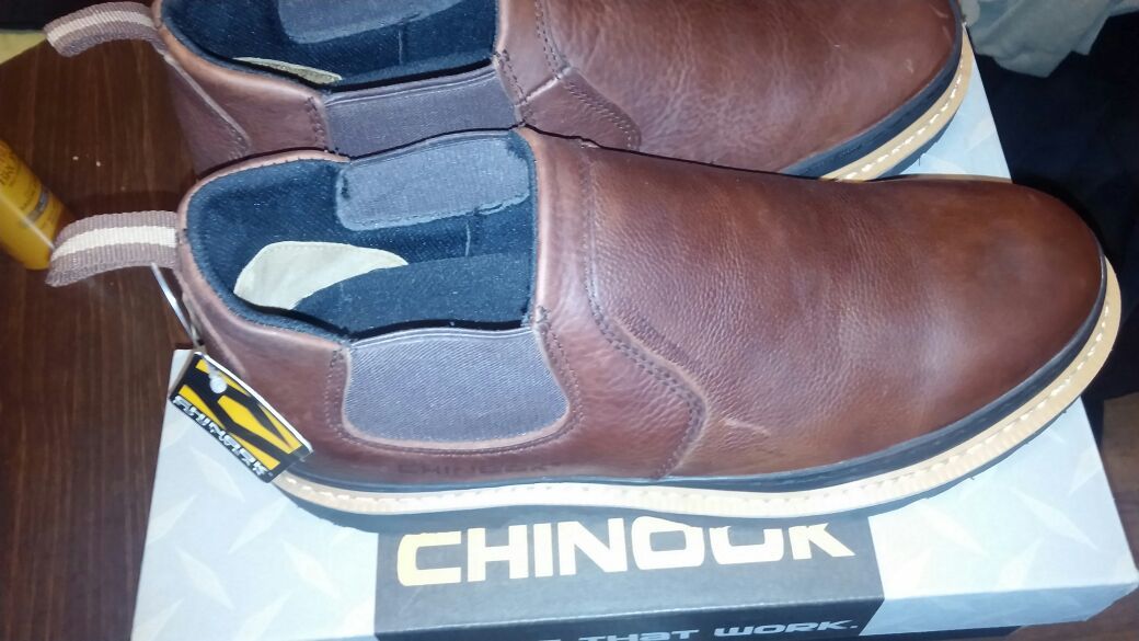 Chinook Romeos size 12W
