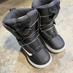 Vans Kids Snowboard Boots Size 1