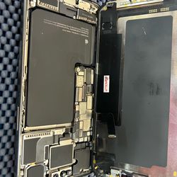 Arreglamos Pantallas para iPhones y androids