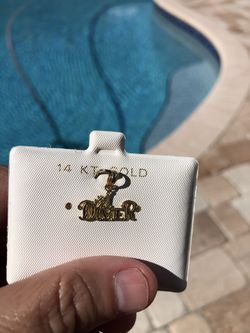 Diver charm
