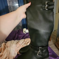 Women's Black Boots