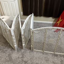 Kid Or Dog Wrap Around Gate