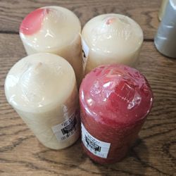 Garden Ridge Cranberry Scented Decorative Pillar Candles – Set of 4, 6-inch (15 cm)

