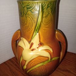 Flawless Rare Roseville Zephyr Lily Design USA Number 130- $ 30 F