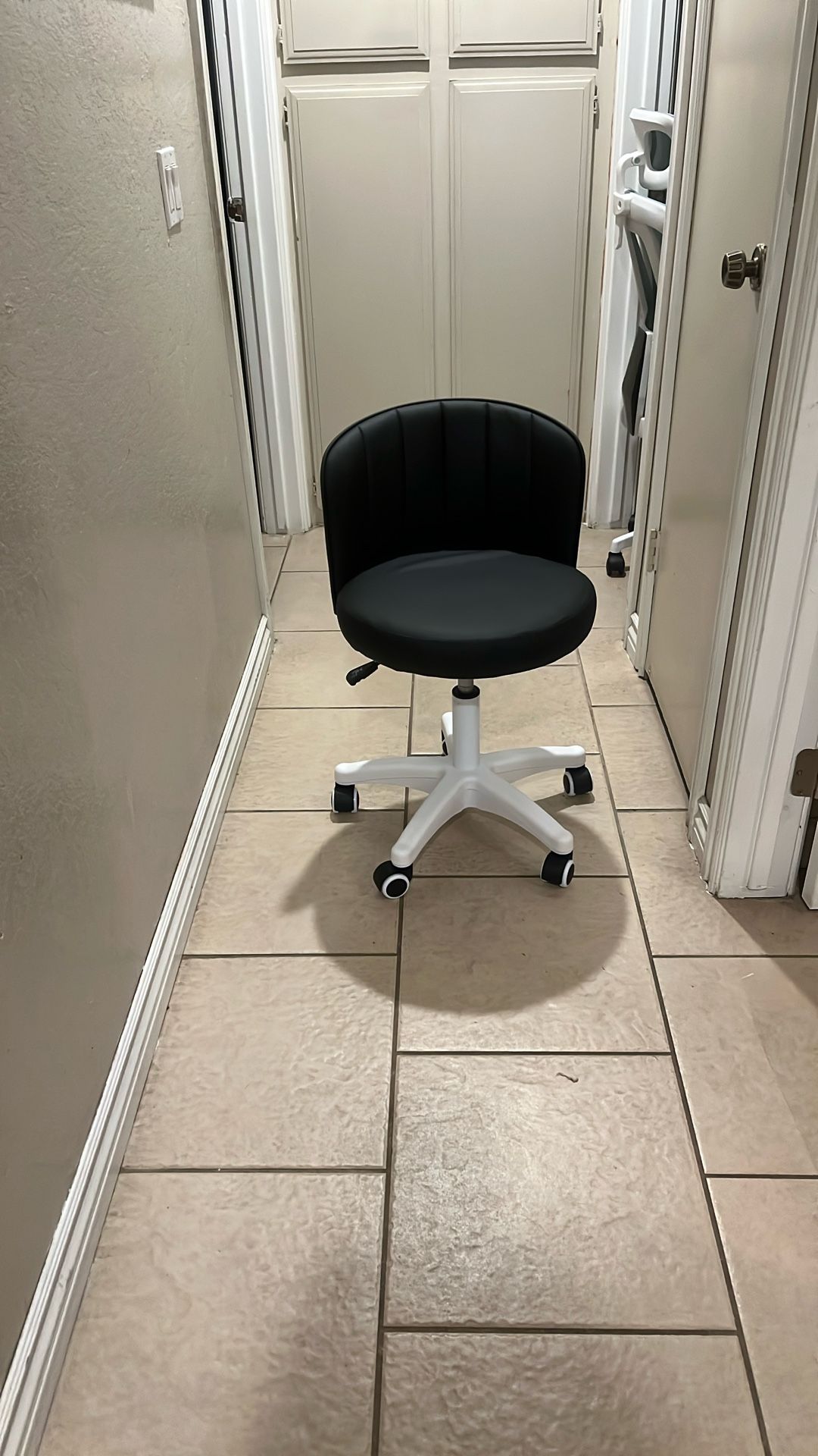 Vanity / Small Desk Stool
