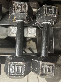 Dumbbell 10