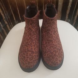 Cat And Jack Animal Print Boots-Size 5