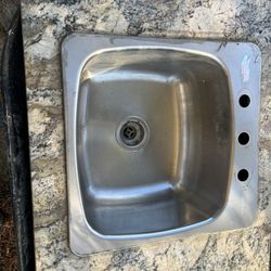 35’ Granite Kitchen Countertop 