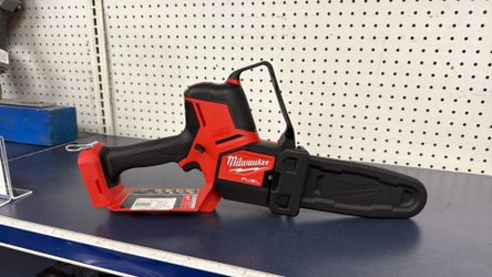 Chainsaw