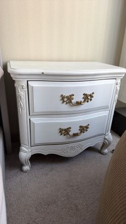 2 vintage style side dressers