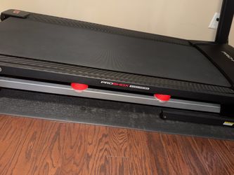 Proform Treadmill - Trainer 8.0 used