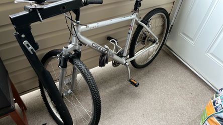 Cannondale mountain bike