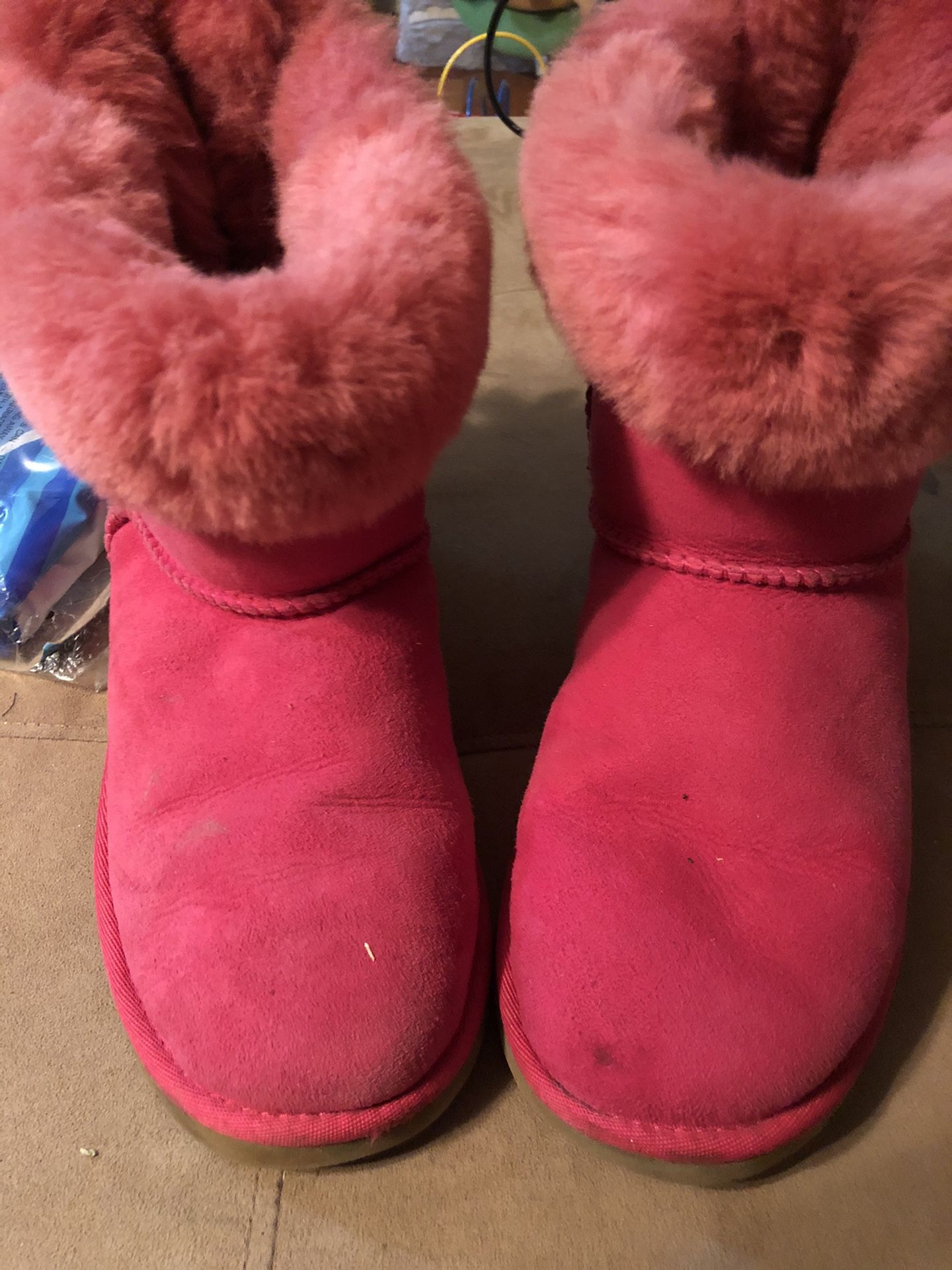 Hot pink Laced UGGS size 4