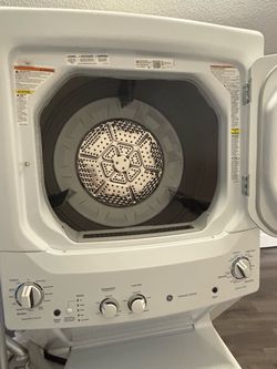 GE Stacked Washer Dryer Unit