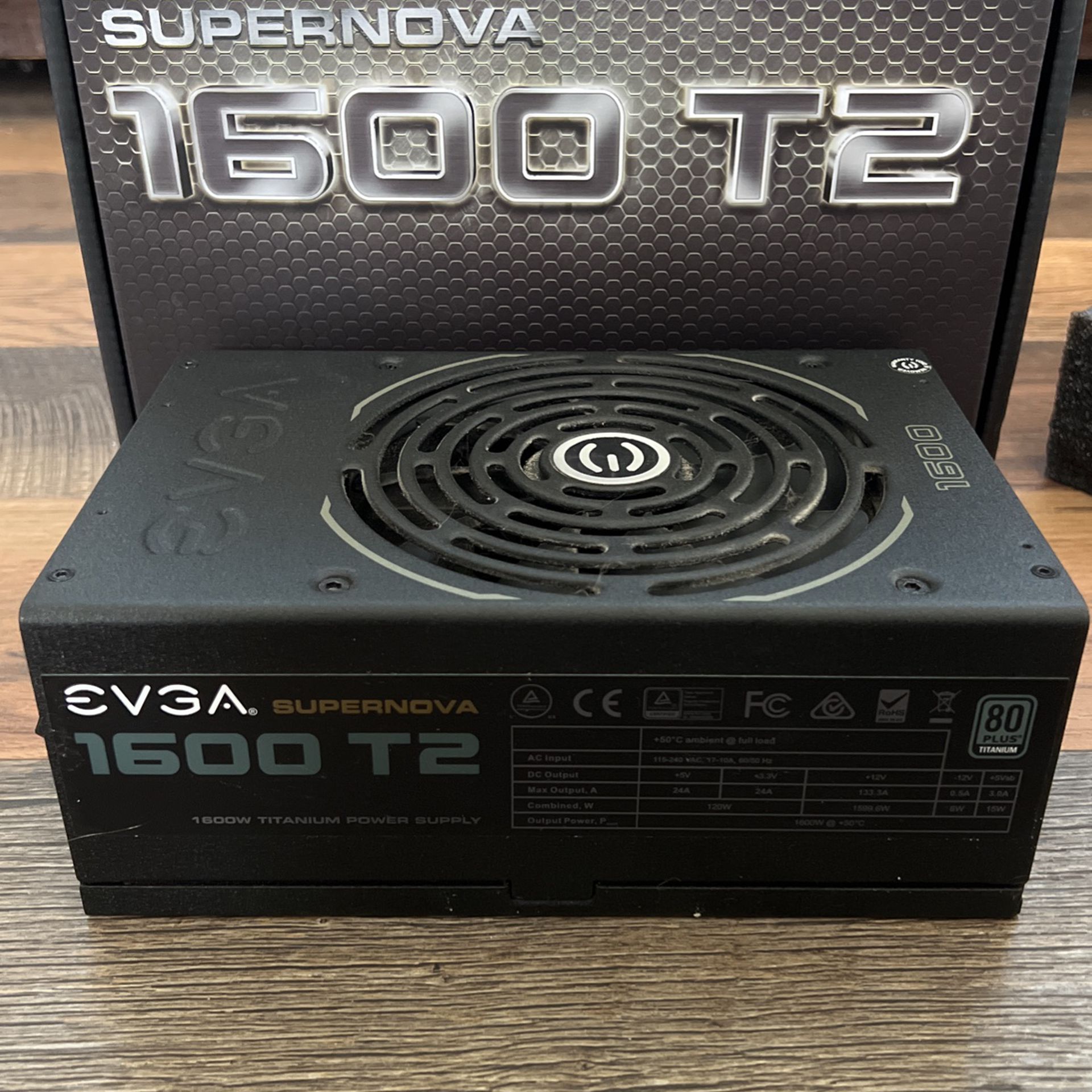EVGA Supernova 1600W T2 Titanium Power Supply
