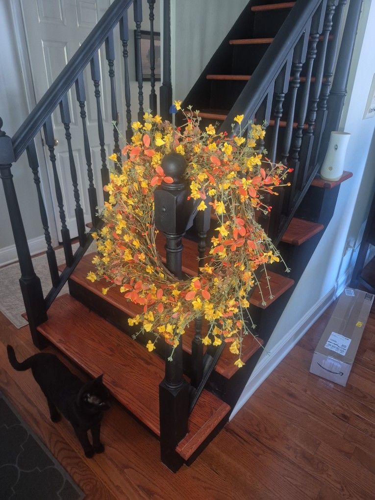 Beautiful vibrant fALL wreath $12
