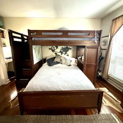 Rooms To go Twin Over Full bunk Bed