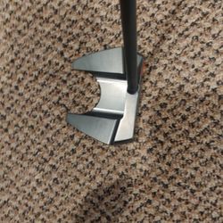 Golf. Evenroll Putter 34 Inch Rt Hand