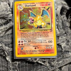 Charizard Pokémon Card