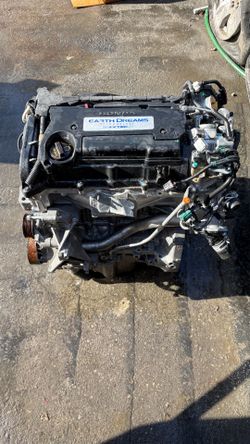 Honda Accord K24W1 2.4L Earth Dreams i-VTEC Motor Completo