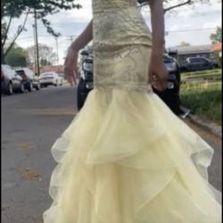 yellow prom dress 