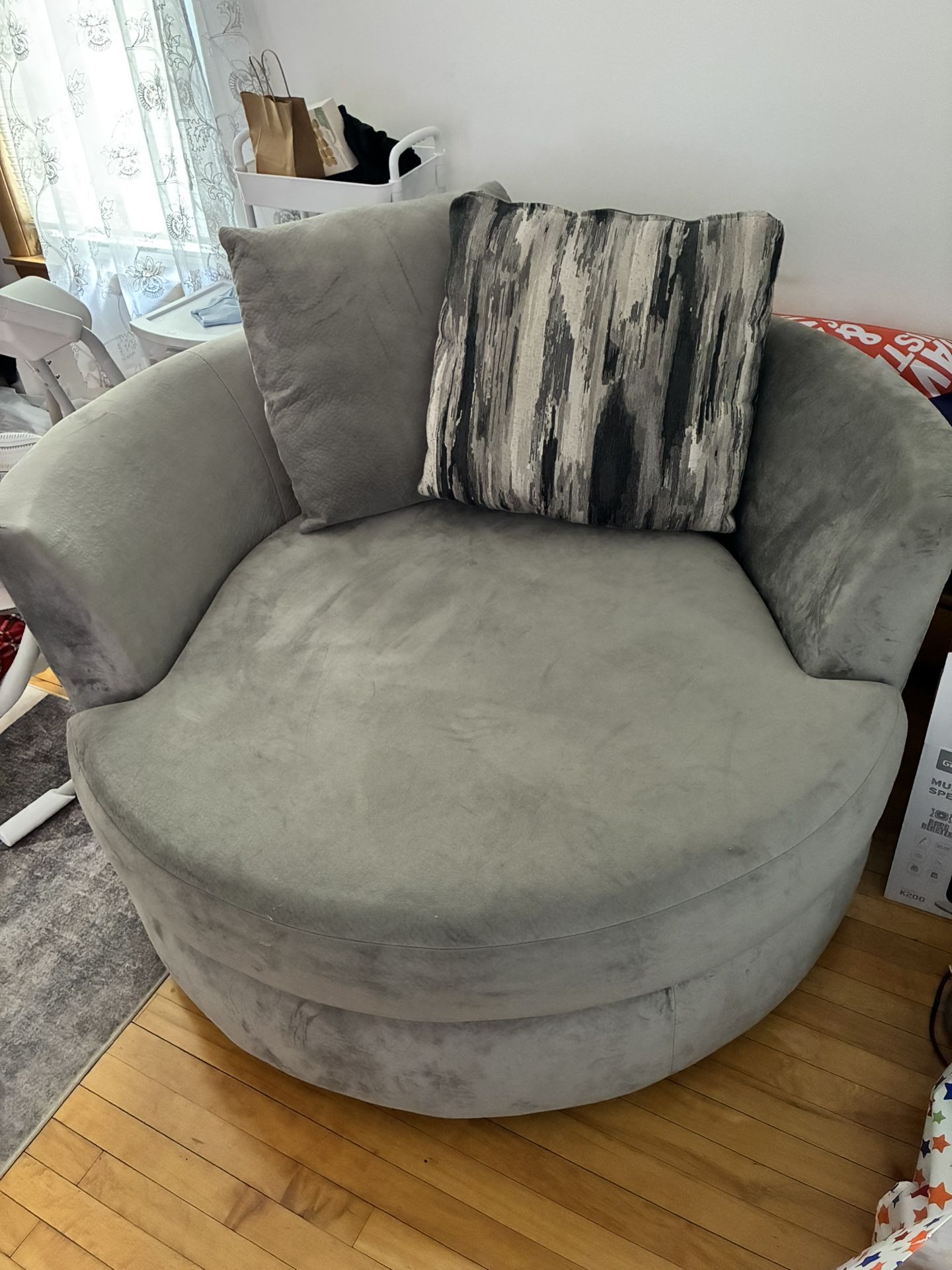 Swivel Chair Sofa