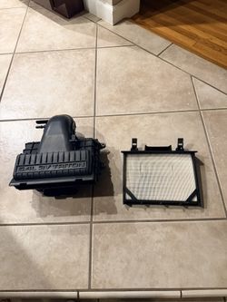 2004 to 2008 Ford F150 5.4L 3V Triton Air Cleaner Box Housing OEM 6L3E-BA
