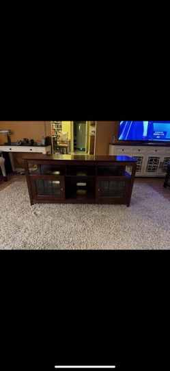Rug And Tv Stand 