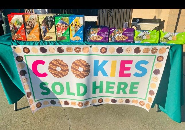 Girl Scout Signs And Table Cloths