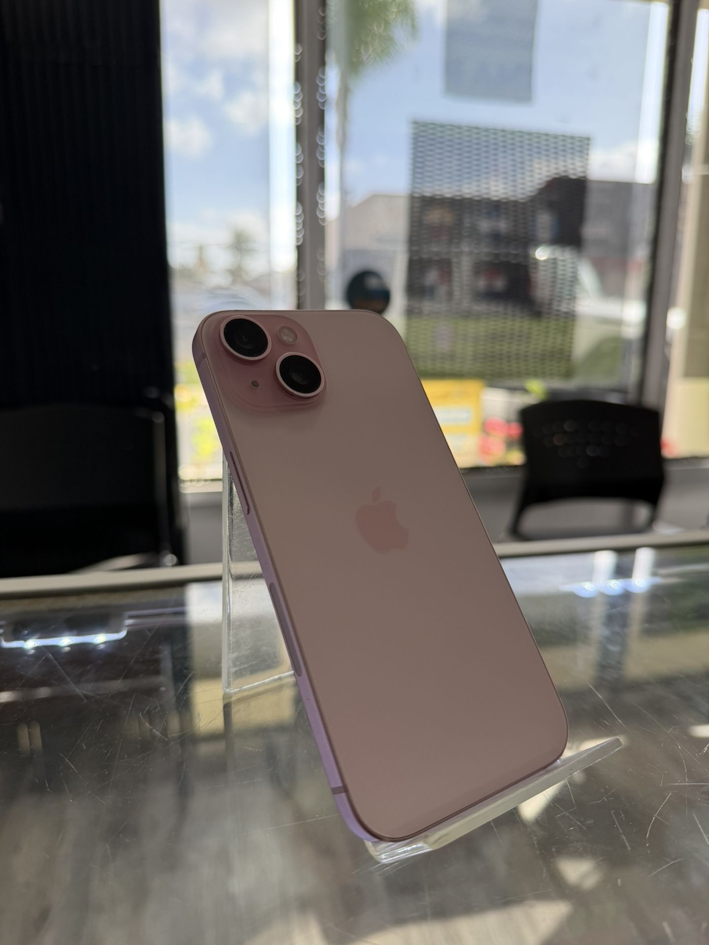 iPhone 15 Pink 128gb
