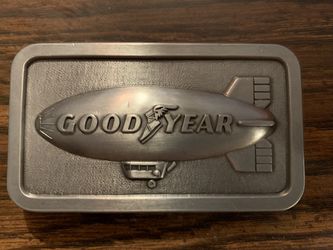 1974 Goodyear pewter belt buckle ( new)
