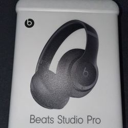 Studio Pro 