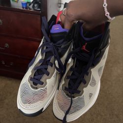 Air Jordan 37s
