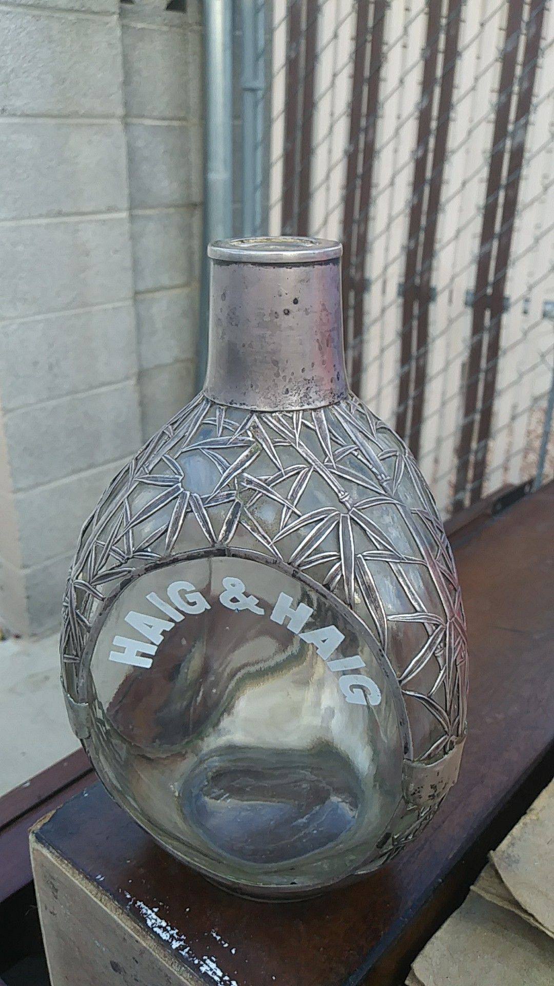 Haig&Haig sterlin 970 silver antique bottle make an offer