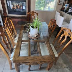 Glass Top Dining Room Table W/6 Chairs