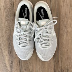 Nike Women 9.5 New 