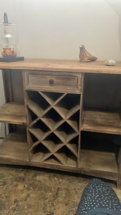 Wine cabinet