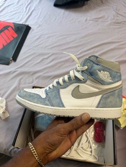 Air Jordan 1 Retro High OG Sneaker size 12