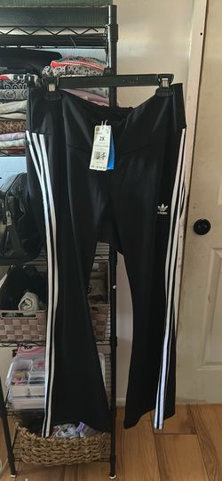 Women’s Flared Pants Size Medium 