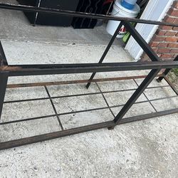 125 gallon fish tank with stand.