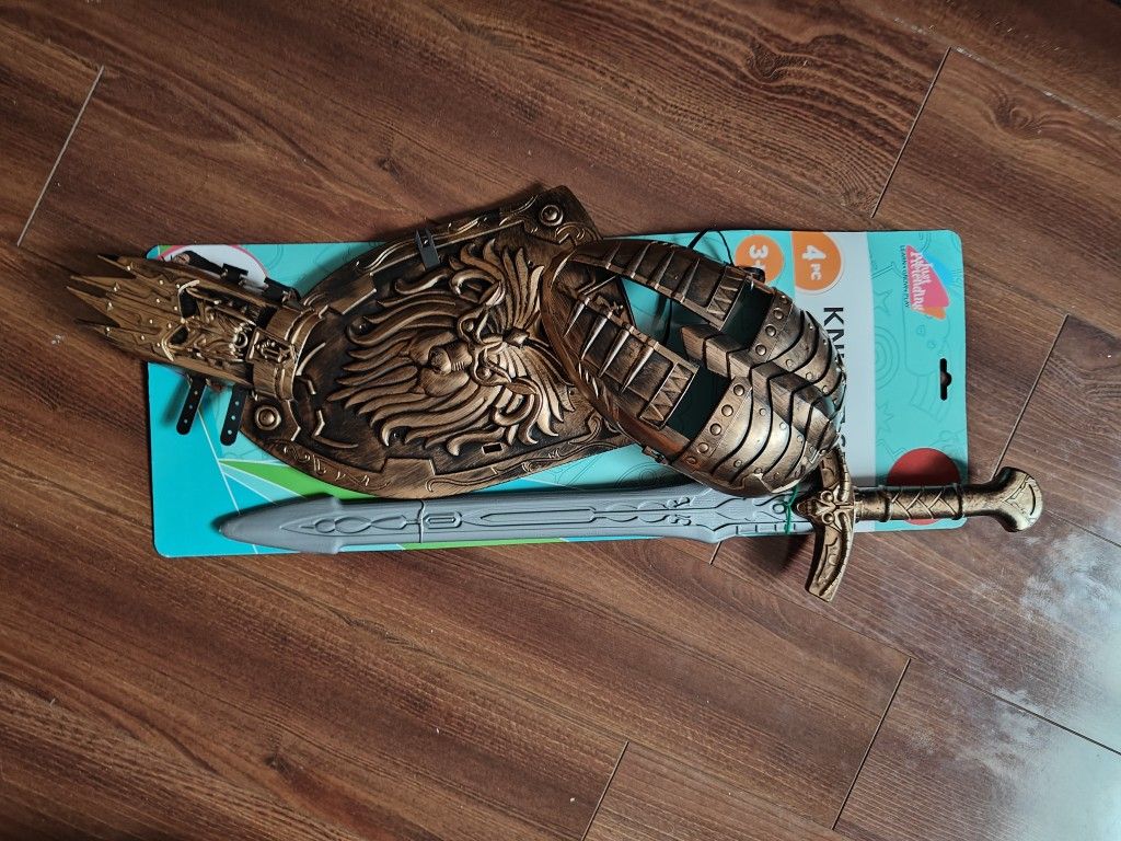 4 Piece Play Knight Set 