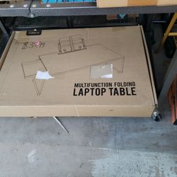 Multifunctional Folding Laptop Table NiB