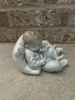 リヤドロ 赤ちゃんの夢 5772 LLADRO LITTLE DREAMERS 廃盤】 リヤドロ LLADRO No 5772 赤ちゃんの夢 LITTLE DREAMERS