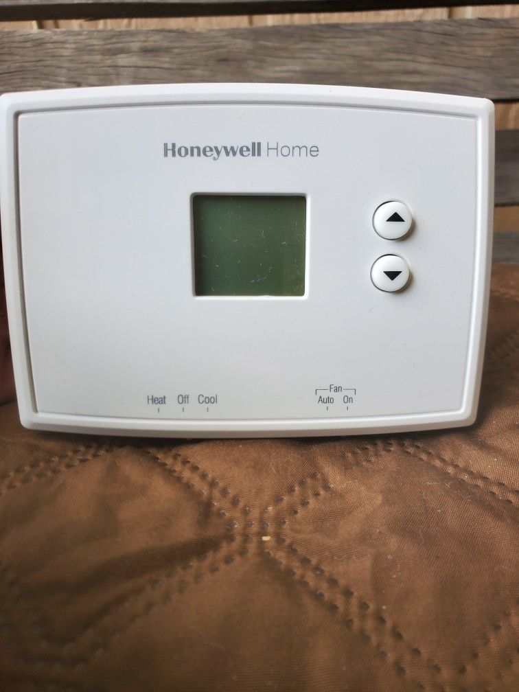 Honeywell Home Electronic Non Programmable Thermostat
