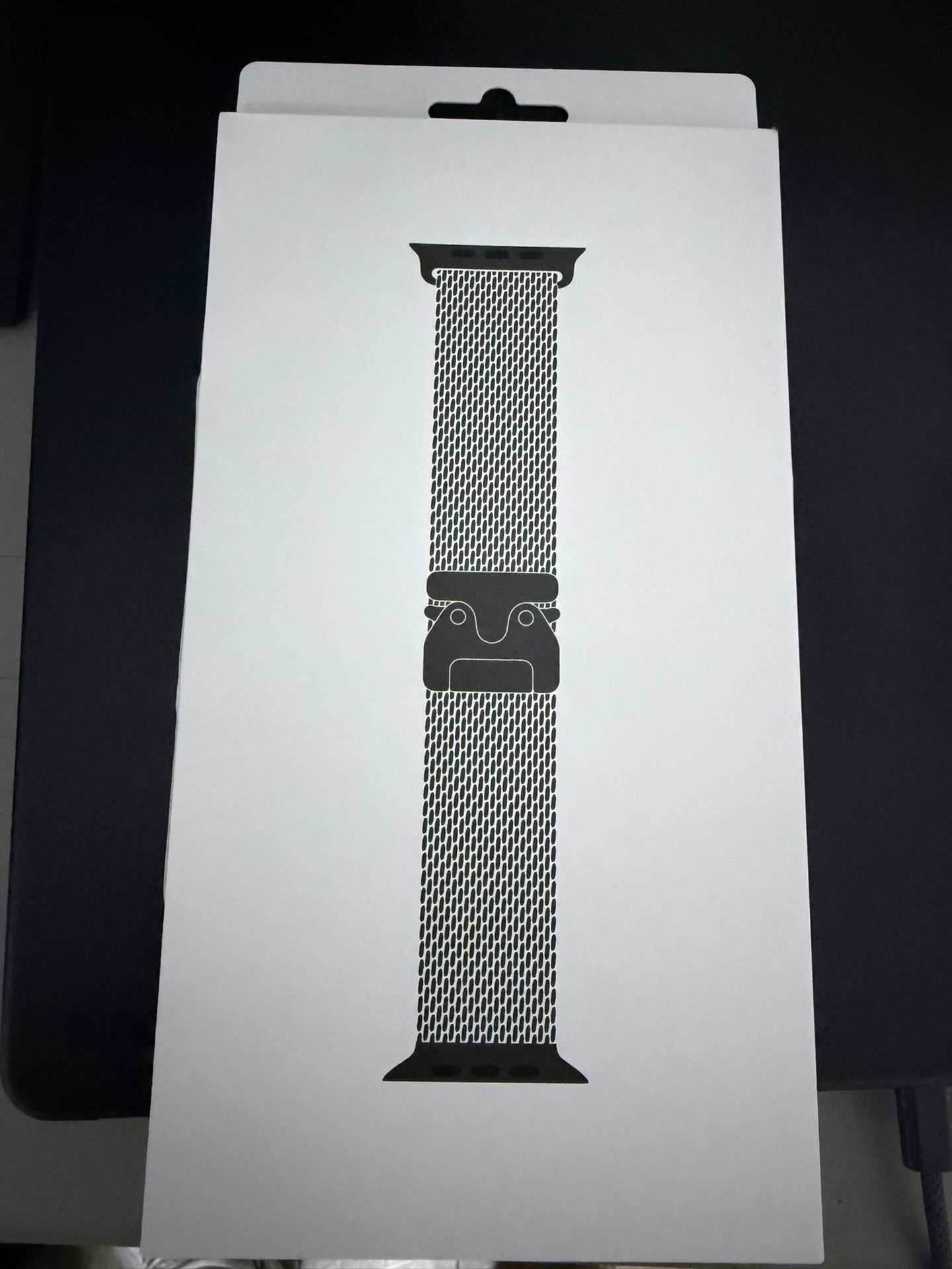 Apple 49mm Black Titanium Milanese Loop