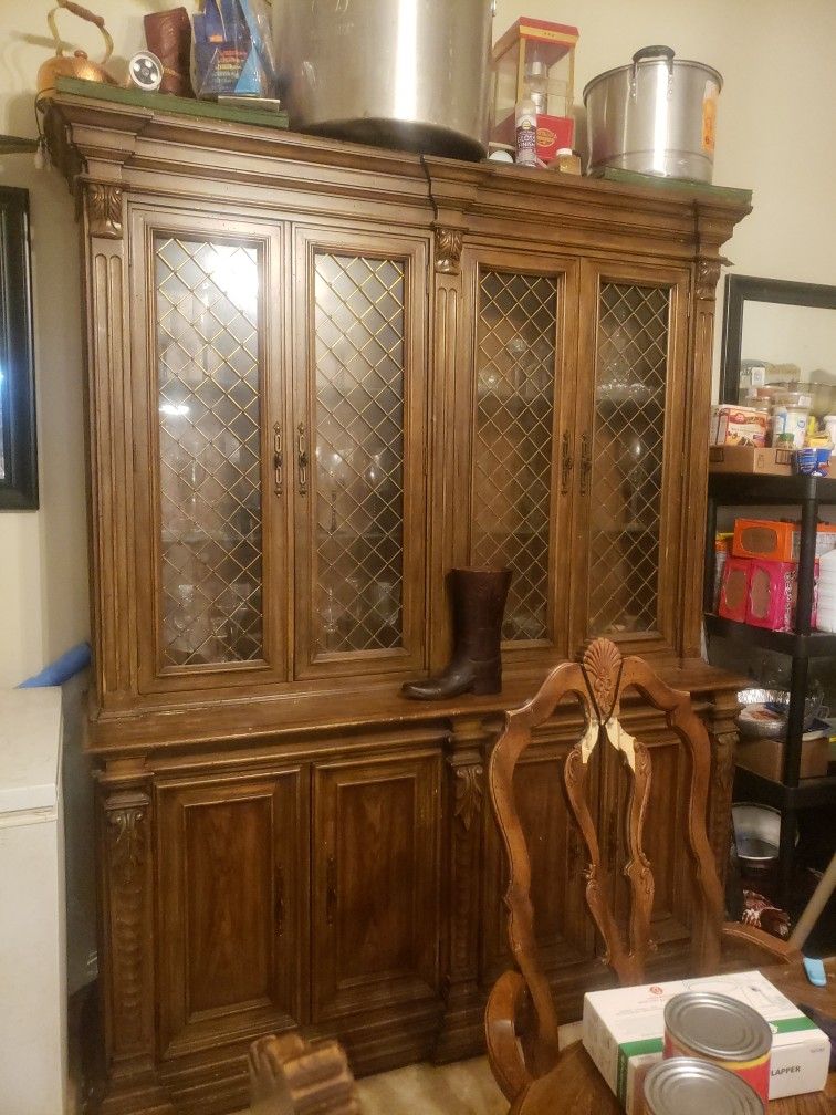 China Cabinet 