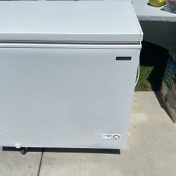 Freezer 7 Cu Feet